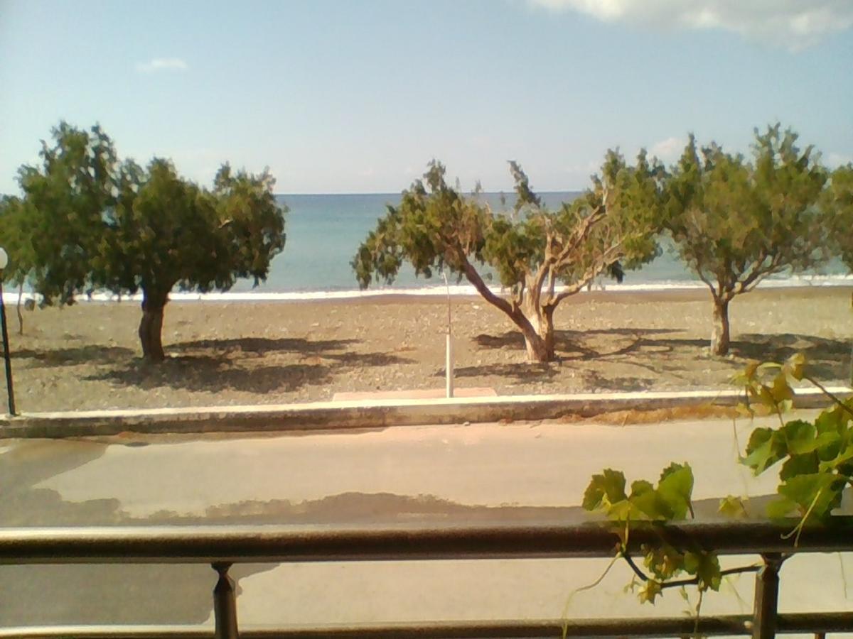 Apollon Aparthotel Tsoutsouros  Exterior photo